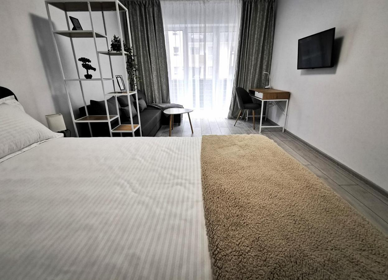 Kronbed Apartments Брашов Екстериор снимка