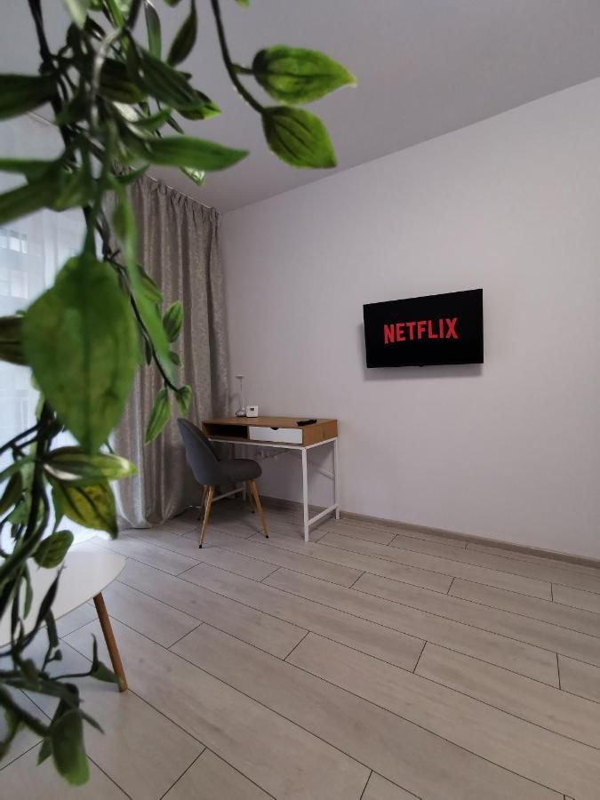 Kronbed Apartments Брашов Екстериор снимка