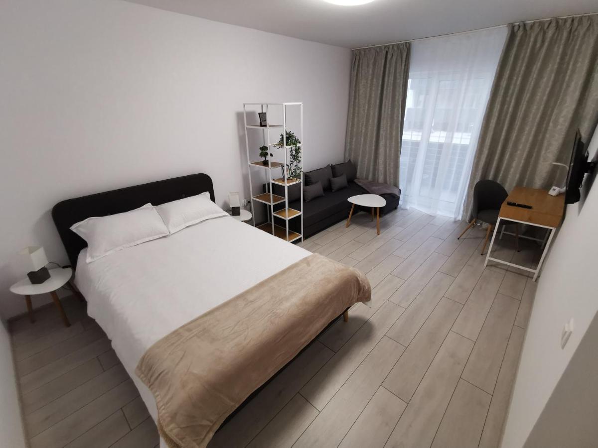 Kronbed Apartments Брашов Екстериор снимка