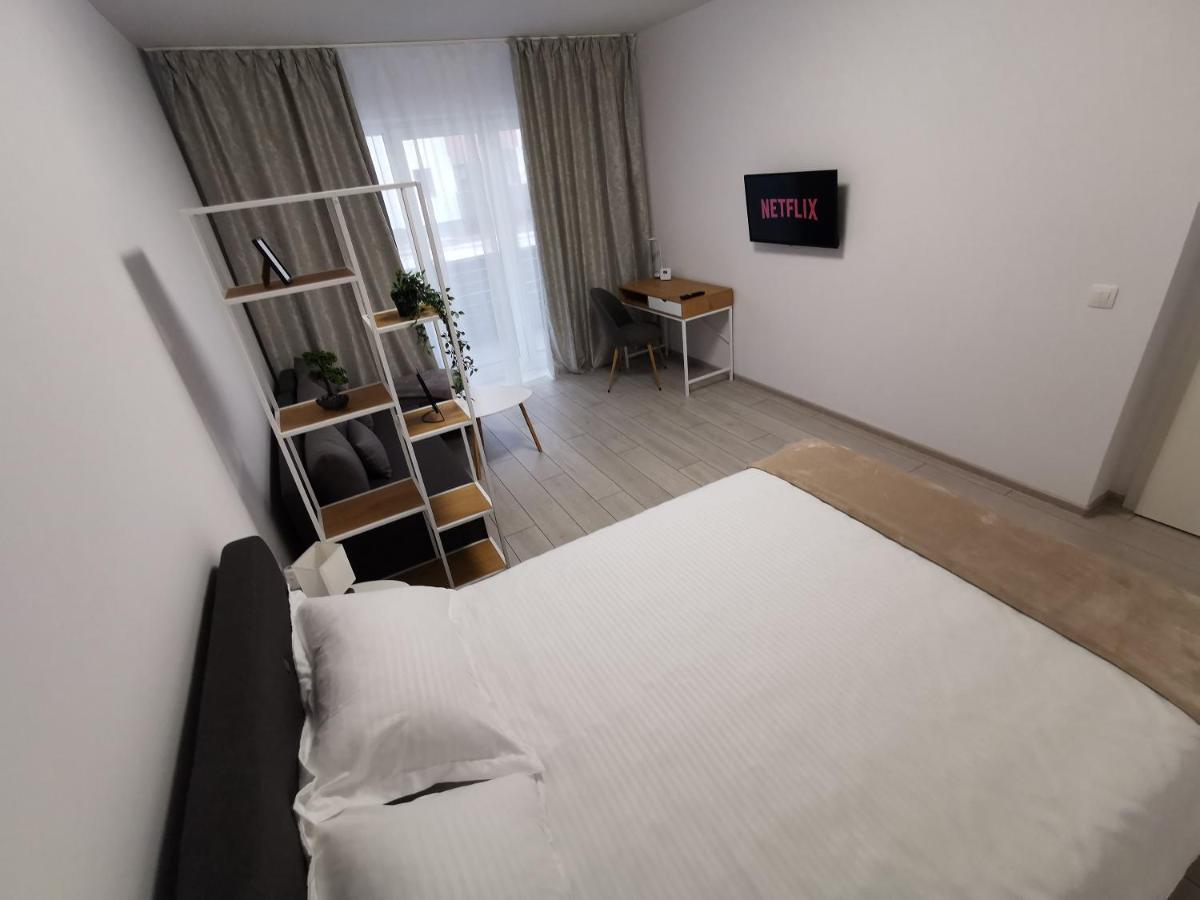 Kronbed Apartments Брашов Екстериор снимка